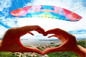 Aile de parapente saison 2026 disponible en location courte durée — week-end et semaine