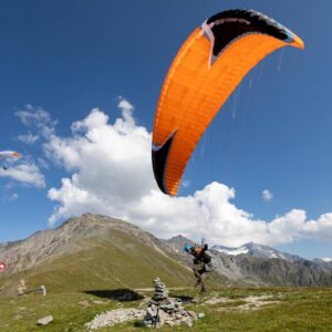 Parapente NIVIUK HOOK 5 taille 24 PTV 70 à 92 kg étendu 105Kg